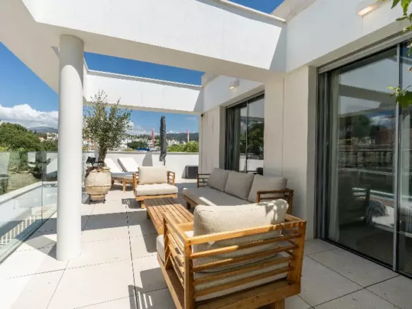3-bedroom Apartment In Marbella, Spain (117 M²)