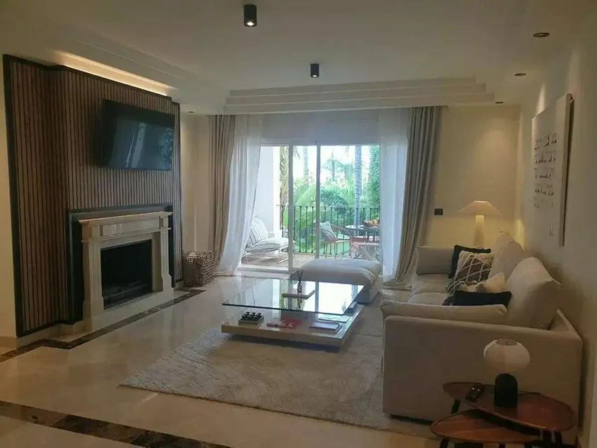 3-bedroom Apartment In Marbella, Spain (180 M²)
