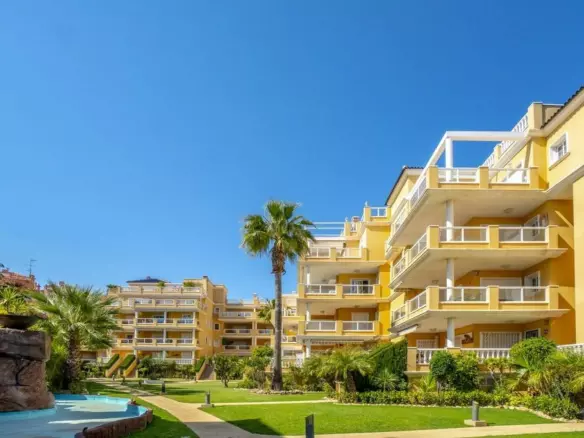 3-bedroom Apartment In Orihuela, Spain (104 M²)