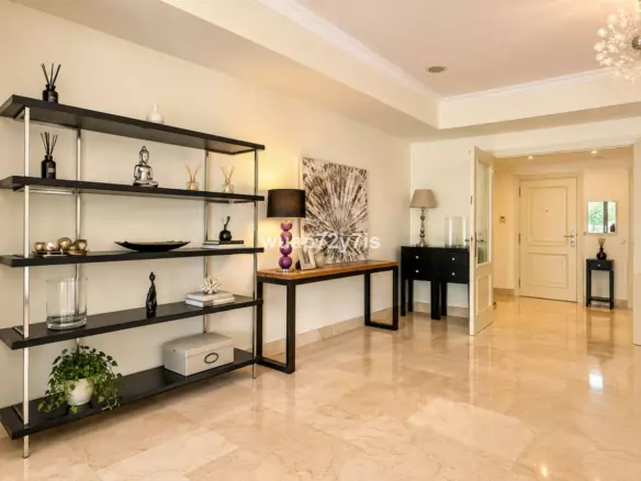 2-bedroom Apartment In Marbella, Spain (173 M²)