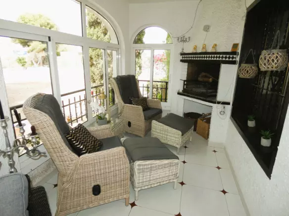 3-bedroom Townhouse In Orihuela, Spain (120 M²)