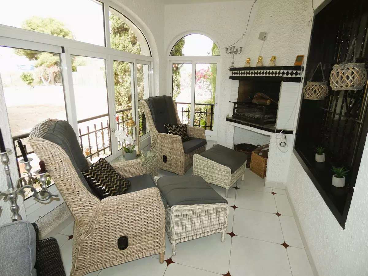 3-bedroom Townhouse In Orihuela, Spain (120 M²)