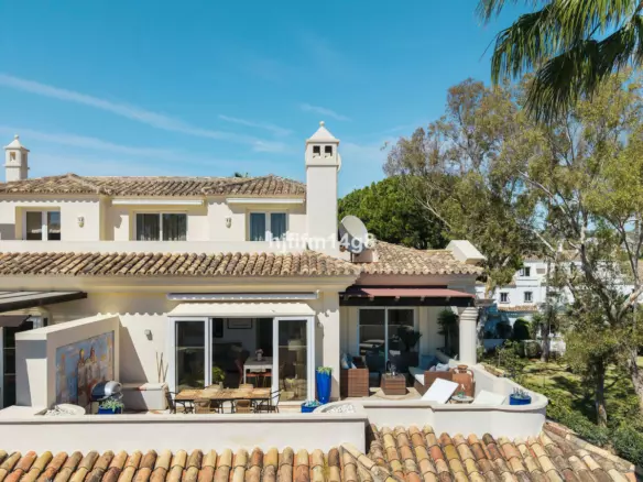 2-bedroom Apartment In Marbella, Spain (98 M²)
