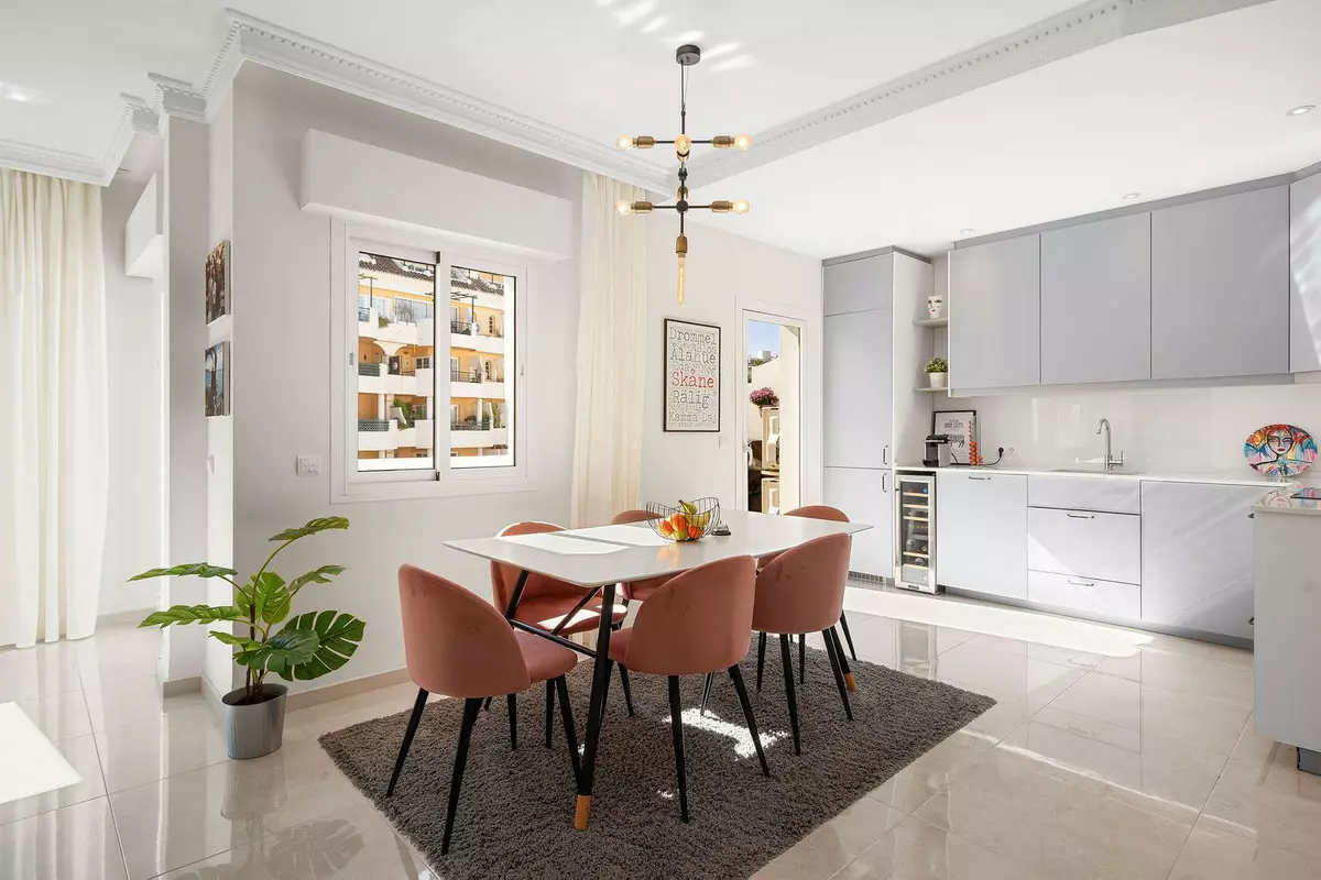 3-bedroom Apartment In Marbella, Spain (151 M²)