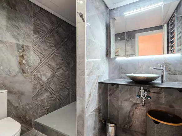 3-bedroom Apartment In Manilva, Spain (138 M²)