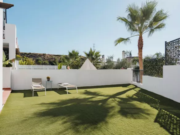 3-bedroom Apartment In Estepona, Spain (112 M²)