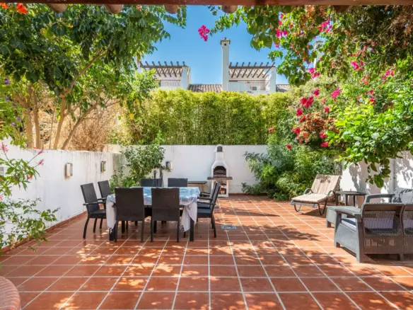 4-bedroom Town House In Marbella, Spain (178 M²)