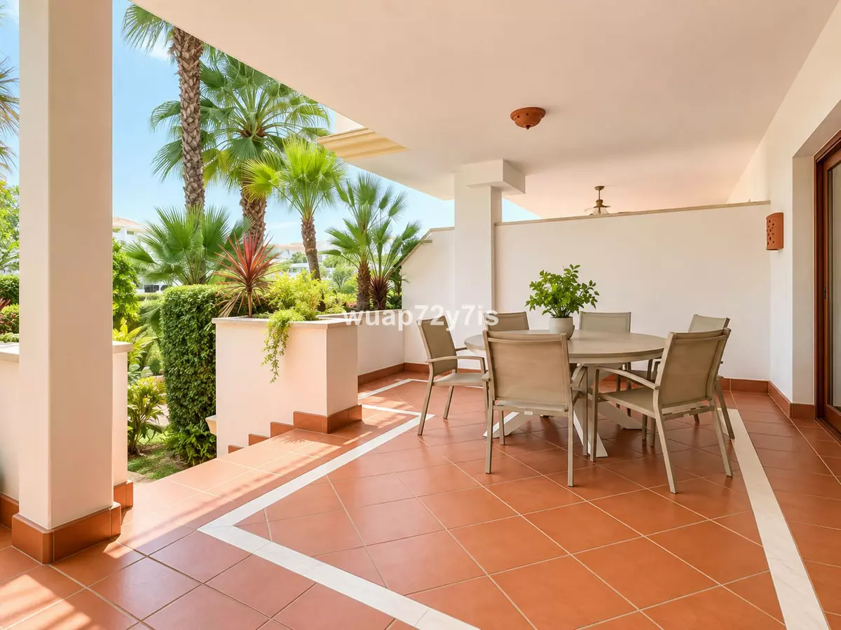 2-bedroom Apartment In Marbella, Spain (173 M²)