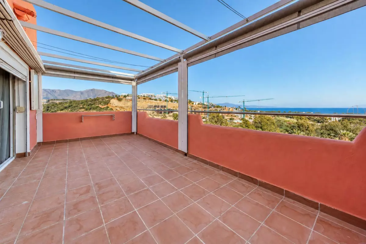 2-bedroom Apartment In Casares, Spain (70 M²)