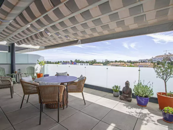 3-bedroom Apartment In Mijas, Spain (140 M²)