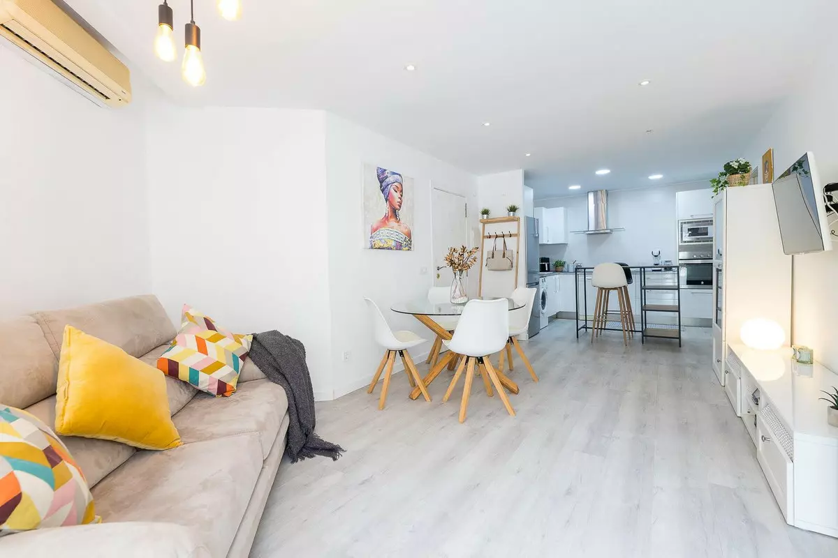 2-bedroom Apartment In Calvià, Spain (90 M²)