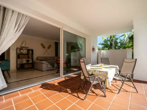 2-bedroom Apartment In Estepona, Spain (100 M²)