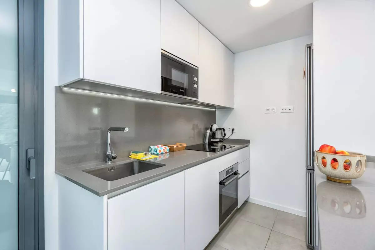 2-bedroom Apartment In Fuengirola, Spain (98 M²)