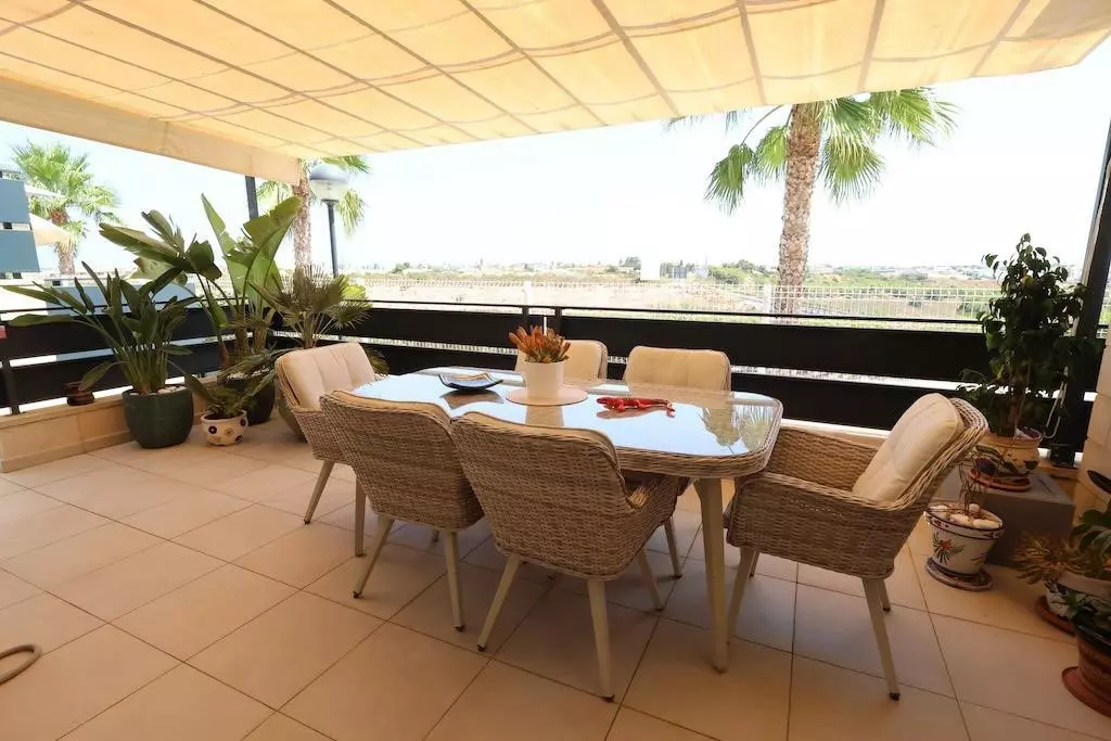 3-bedroom Apartment In Orihuela, Spain (123 M²)