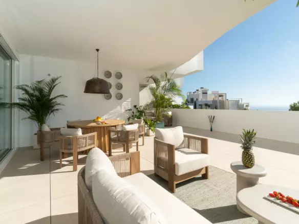 3-bedroom Apartment In Ojen, Spain (145 M²)