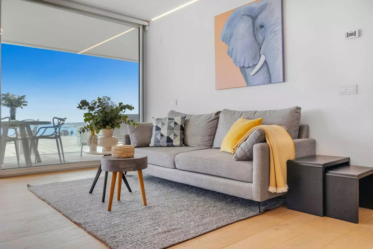 3-bedroom Apartment In Fuengirola, Spain (130 M²)