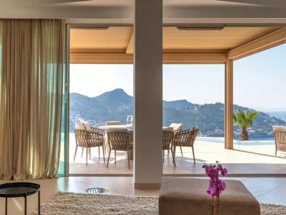 5-bedroom Villa In Andratx, Spain (824 M²)