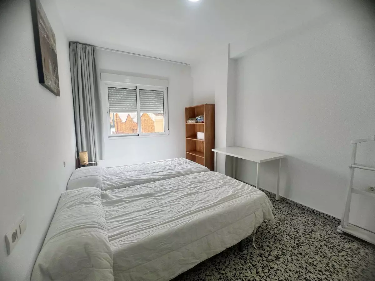 3-bedroom Apartment In Málaga, Spain (90 M²)