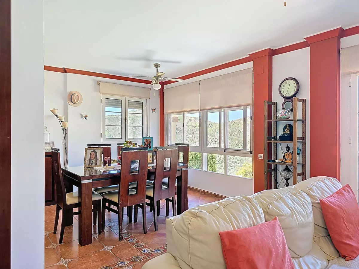 4-bedroom Villa In Canillas De Albaida, Spain (229 M²)