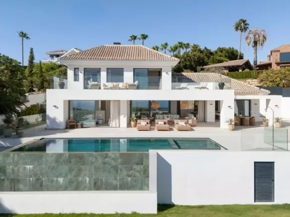 5-bedroom Villa In Marbella, Spain (627 M²)