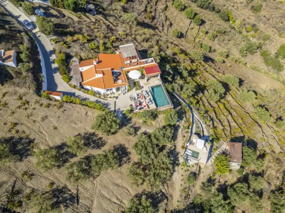 4-bedroom Villa In Cómpeta, Spain (227 M²)