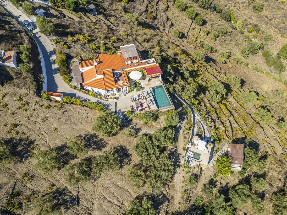 4-bedroom Villa In Cómpeta, Spain (227 M²)