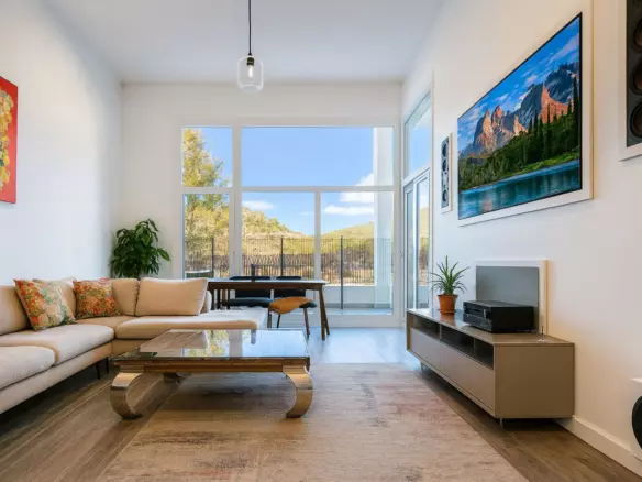 3-bedroom Apartment In Benahavis, Spain (180 M²)