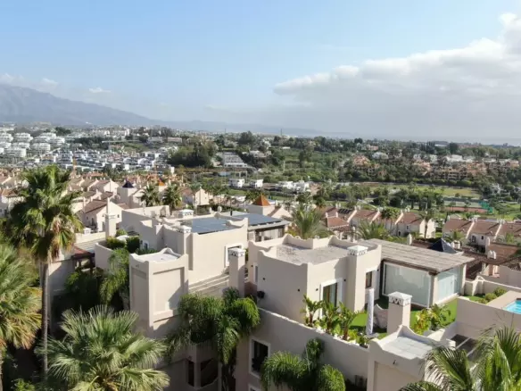 2-bedroom Apartment In Estepona, Spain (107 M²)