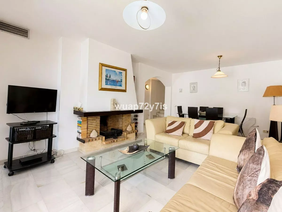 2-bedroom Town House In Estepona, Spain (116 M²)