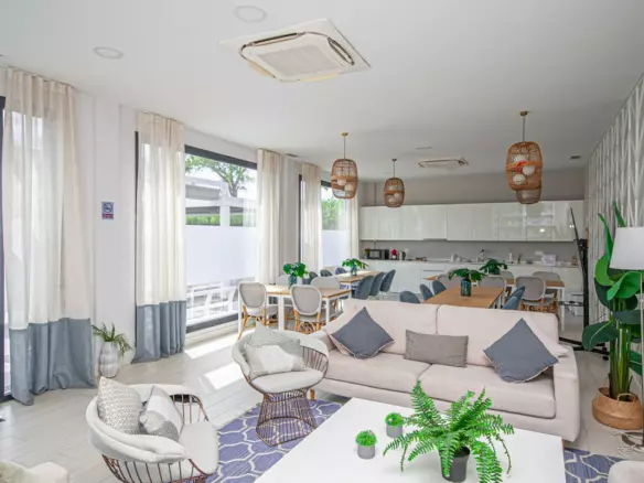 3-bedroom Apartment In Mijas, Spain (140 M²)