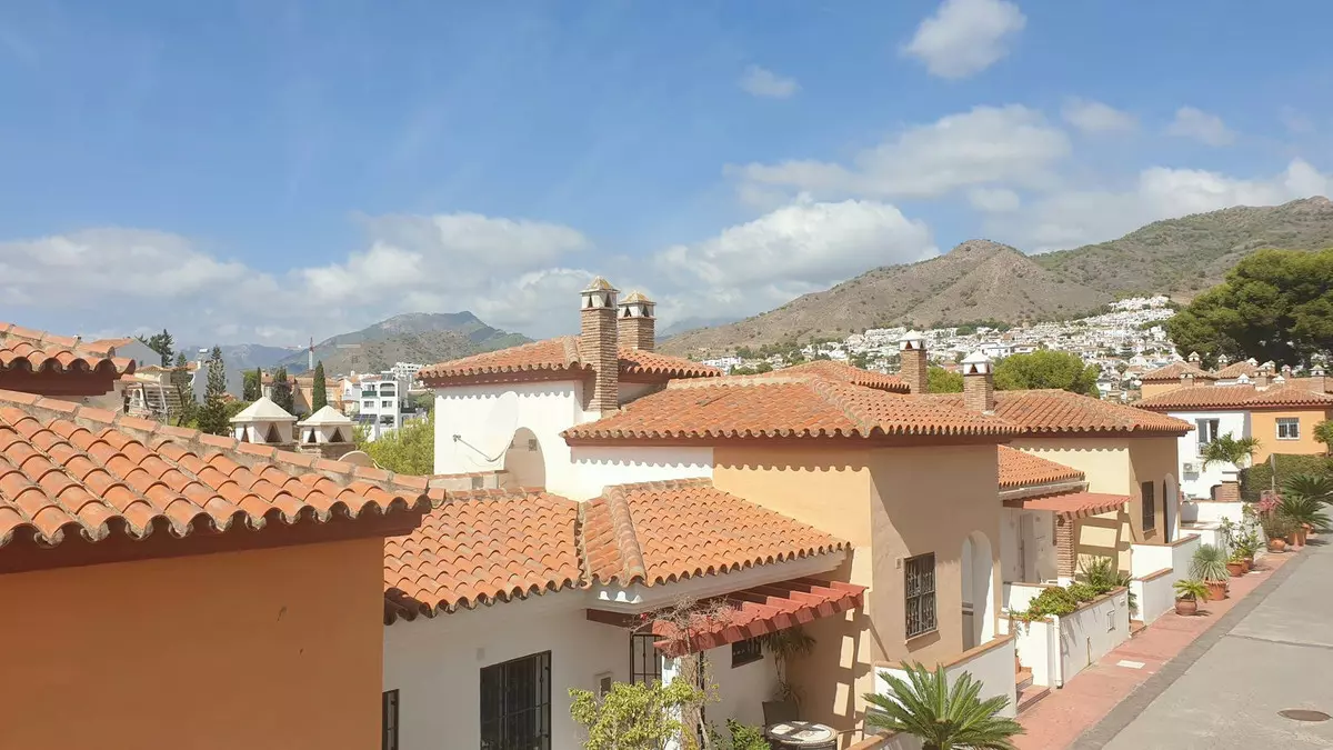 2-bedroom Apartment In Nerja, Spain (110 M²)