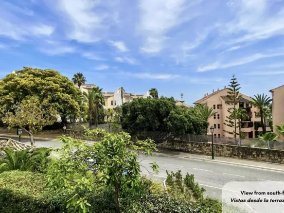 3-bedroom Apartment In Marbella, Spain (135 M²)