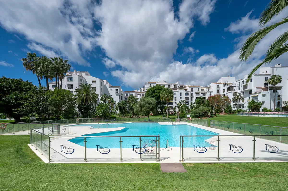 3-bedroom Apartment In Marbella, Spain (154 M²)
