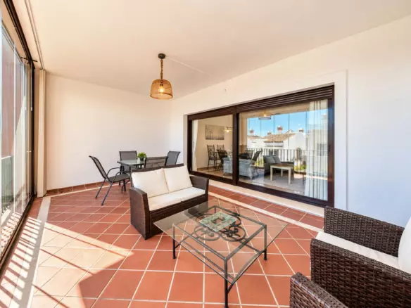 3-bedroom Town House In Estepona, Spain (195 M²)