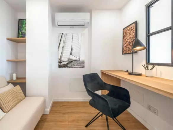 2-bedroom Apartment In Palma De Mallorca, Spain (102 M²)