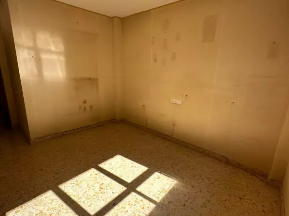 4-bedroom Apartment In Málaga, Spain (180 M²)