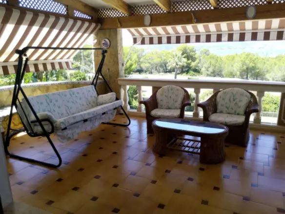 5-bedroom Villa In Calvià, Spain (400 M²)