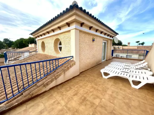 3-bedroom Town House In Orihuela, Spain (105 M²)