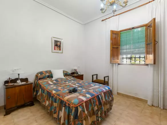 4-bedroom Country House In Orihuela, Spain (267 M²)