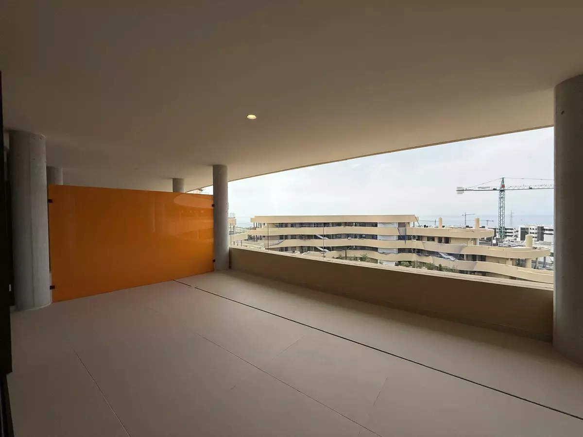 3-bedroom Apartment In Fuengirola, Spain (111 M²)