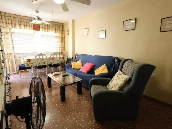 3-bedroom Apartment In Torrevieja, Spain (85 M²)