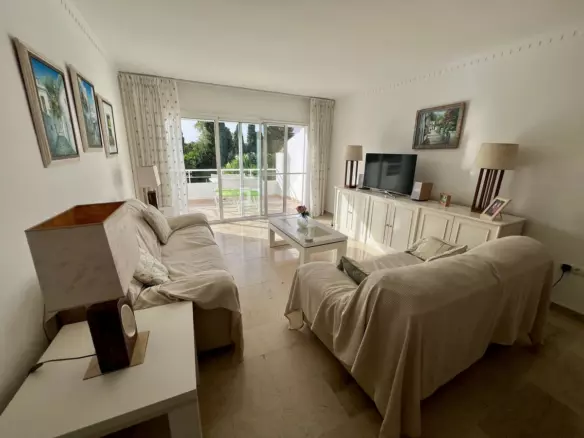 2-bedroom Apartment In Estepona, Spain (75 M²)