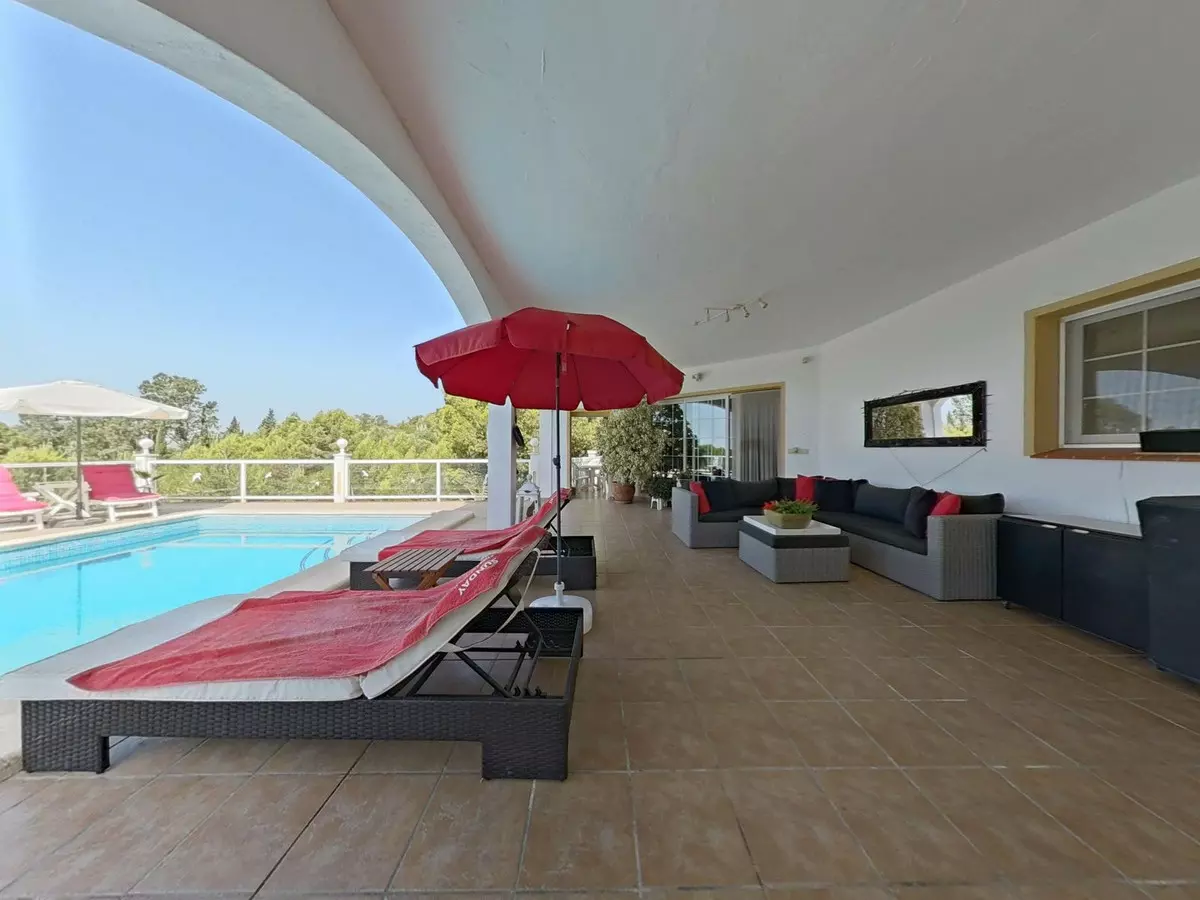 3-bedroom Villa In Mijas, Spain (327 M²)