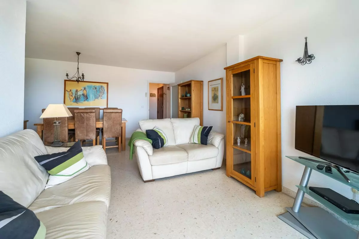 4-bedroom Apartment In Torremolinos, Spain (89 M²)