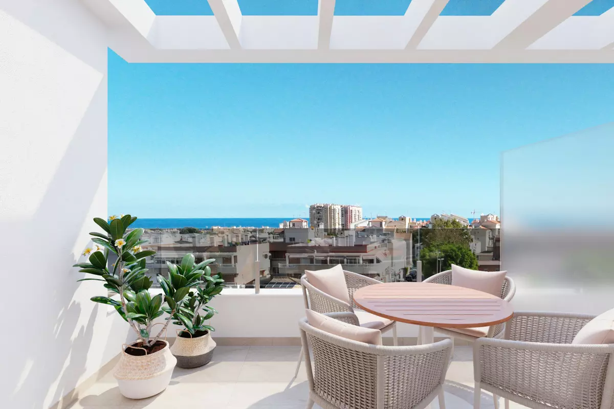 2-bedroom Apartment In Torrevieja, Spain (67 M²)