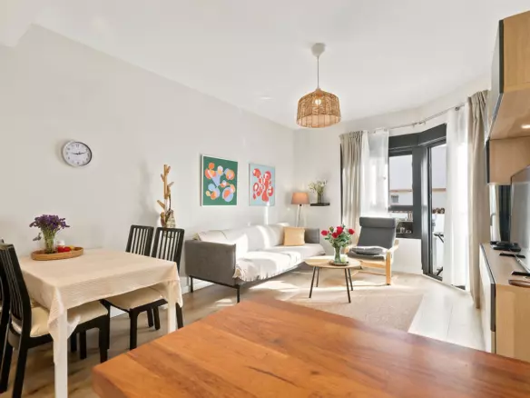 2-bedroom Apartment In Fuengirola, Spain (71 M²)