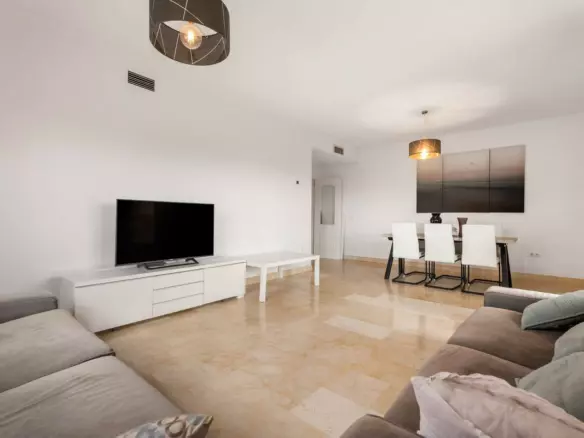 3-bedroom Apartment In Marbella, Spain (133 M²)
