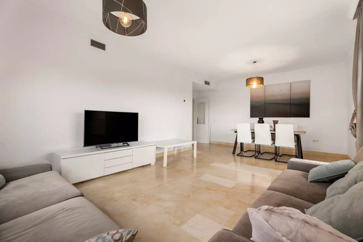 3-bedroom Apartment In Marbella, Spain (133 M²)