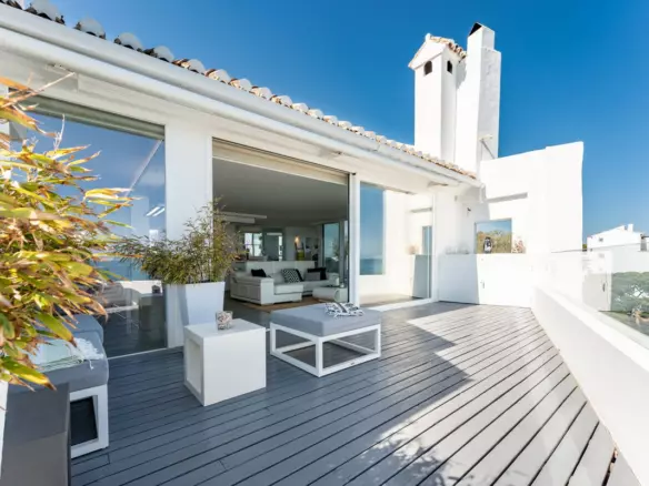 2-bedroom Apartment In Mijas, Spain (133 M²)