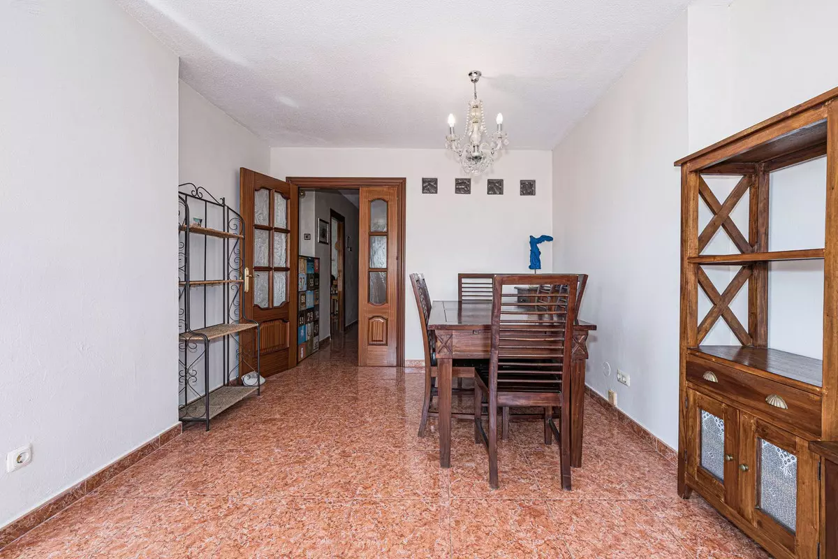 3-bedroom Apartment In Fuengirola, Spain (98 M²)